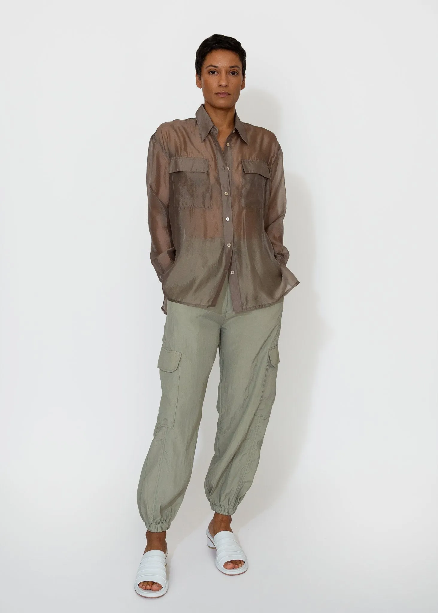 Lightweight Cargo Pants in Mint