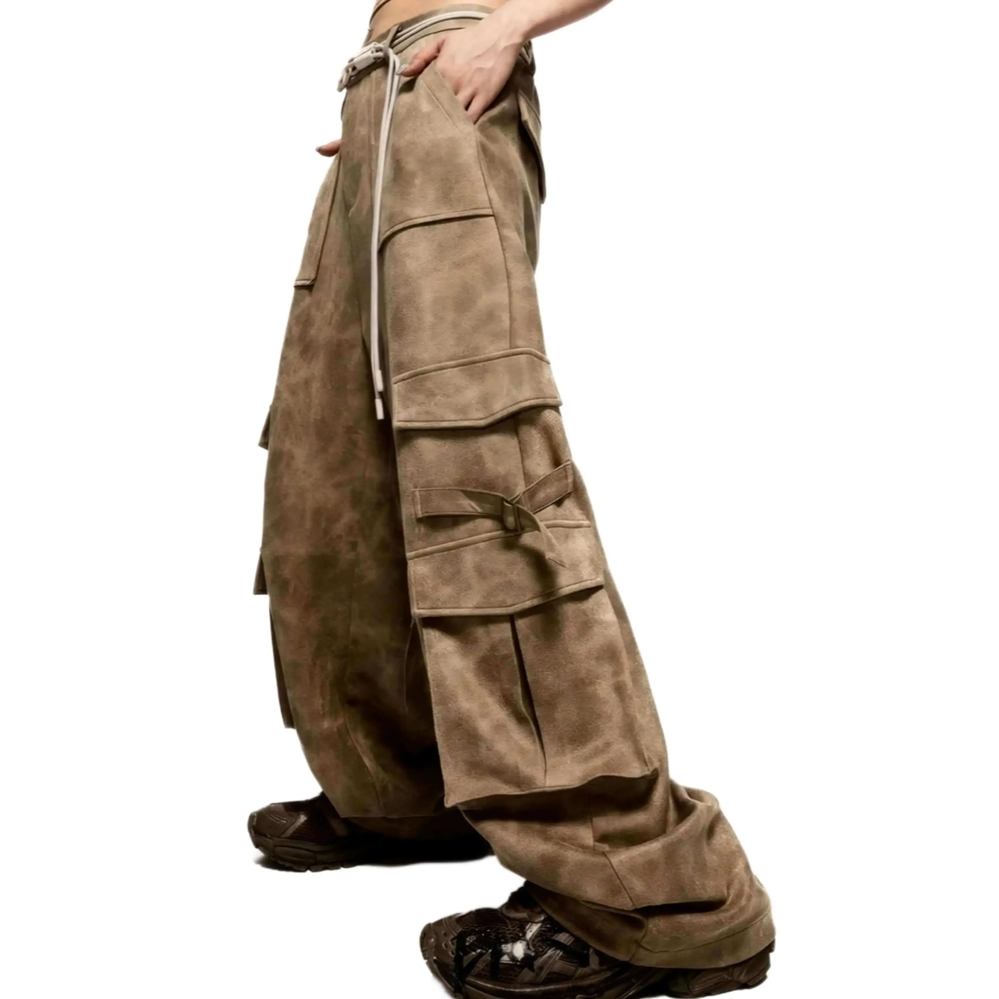 Multiple Pockets Pants . Y2k Streetwear style baggy jeans