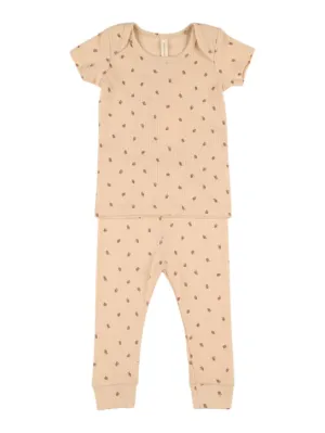 Quincy Mae   Organic cotton t-shirt &amp; leggings 